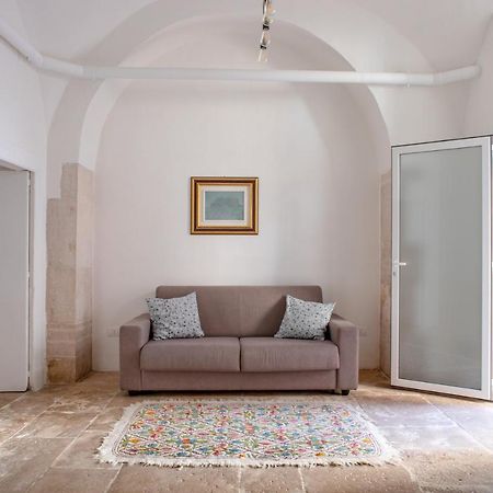 Senso Unico: Nuovo Appartamentino In Centro Bisceglie Exterior photo